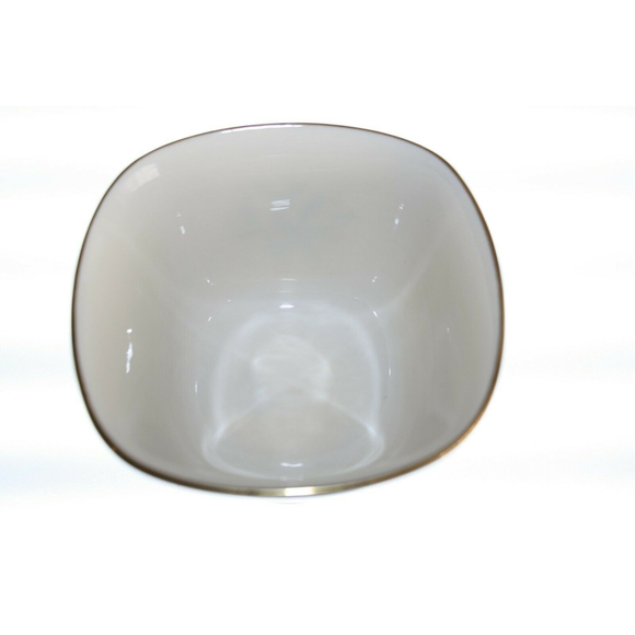 VINTAGE LENOX HOLIDAY DIMENSION NUT BOWL HOLLY 24K GOLD CHRISTMAS CANDY DISH - Picture 2 of 5